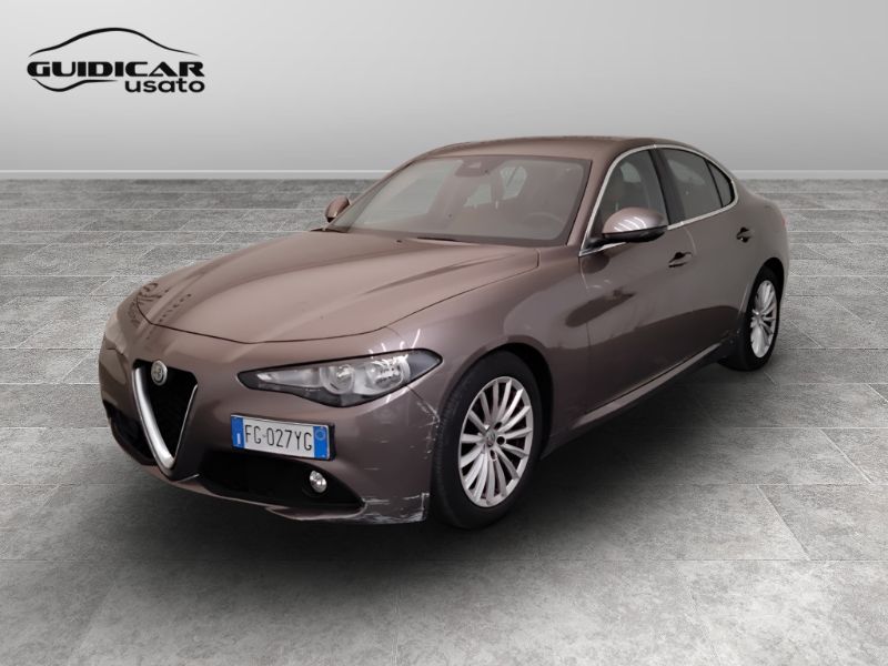 GuidiCar - ALFA ROMEO Giulia 2016 2016 Giulia 2.2 t Super 180cv Usato